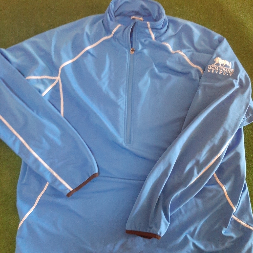 MGM GRAND DETROIT Level Wear Golf Pull Over